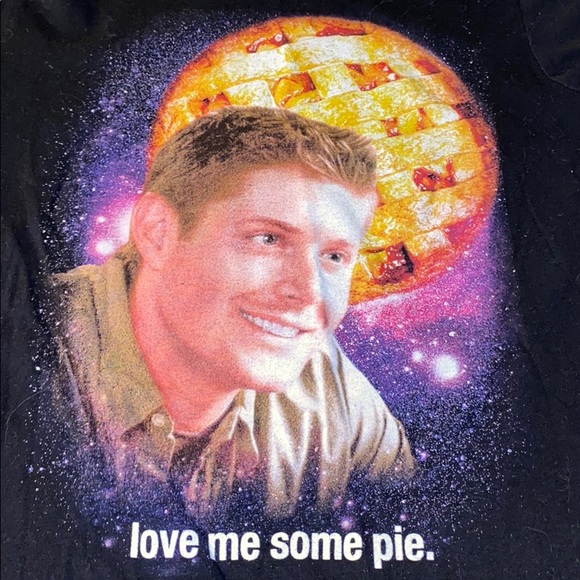 ICONIC Dean Winchester T-Shirt - Picture 1 of 2
